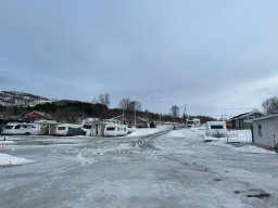 Botnhamn - Fjordbotn Camping